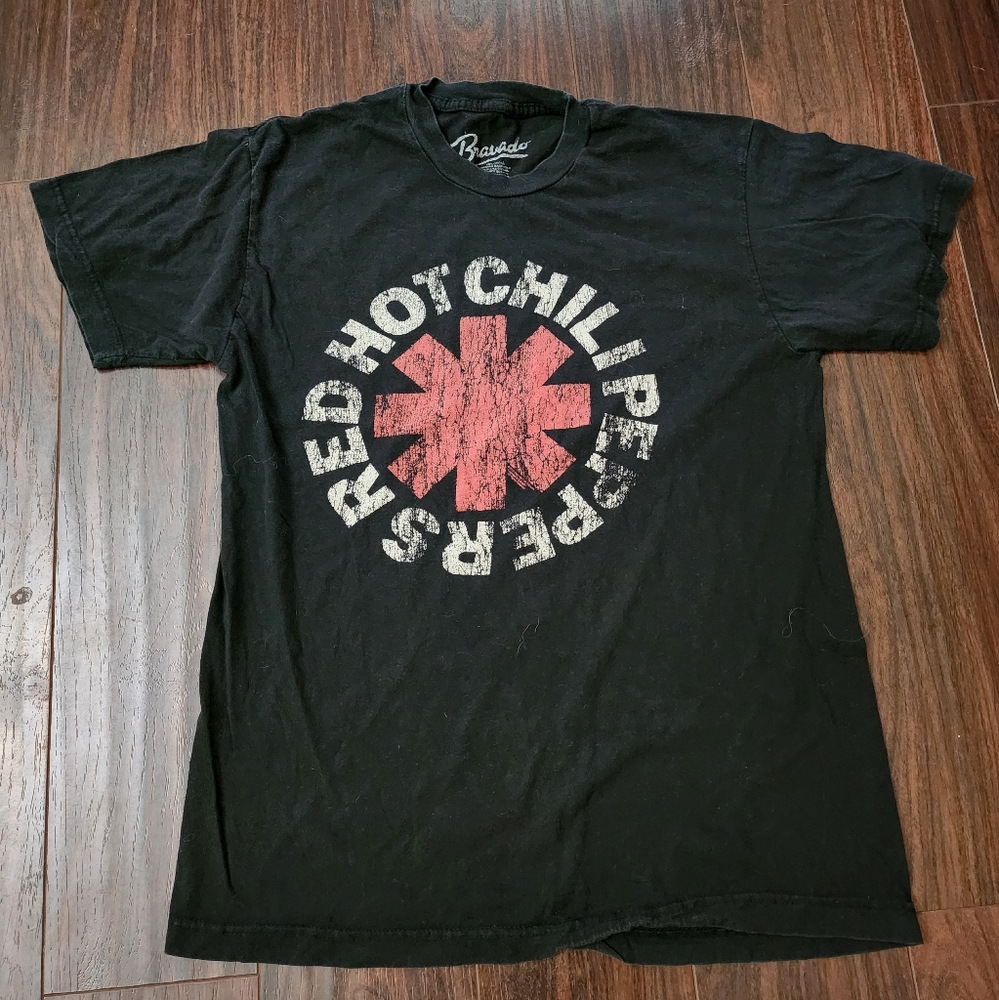 RED HOT CHILI PEPPERS black tee Size M